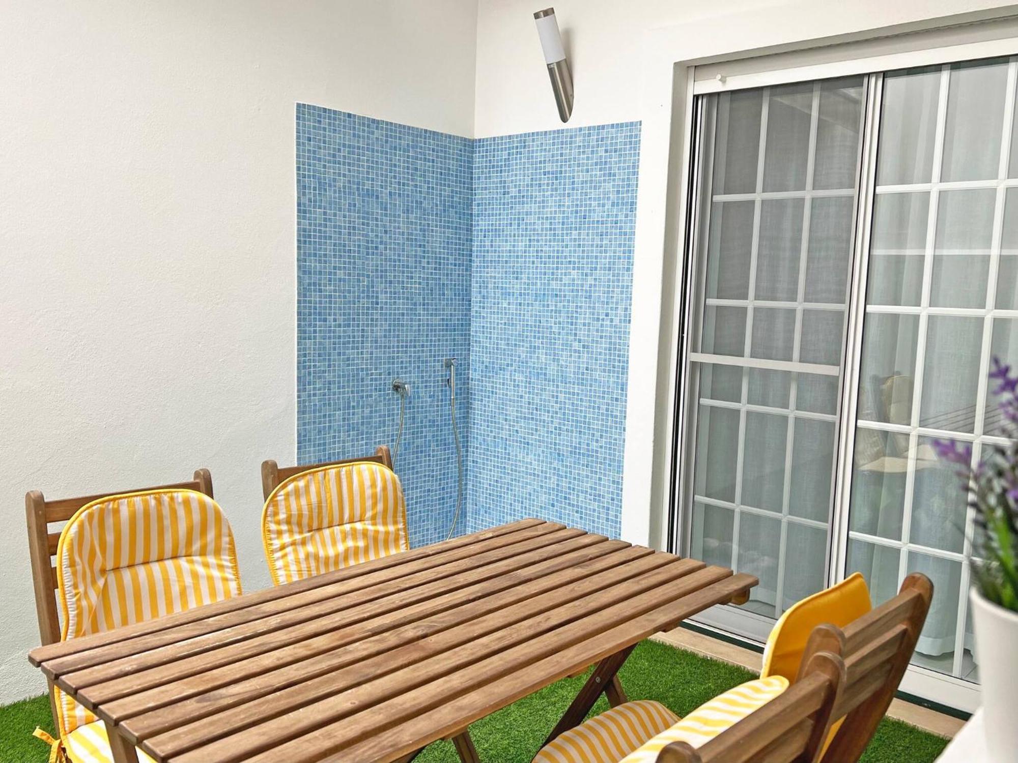 Casa Condessa De By Junto Ao Mar